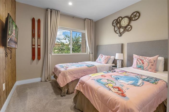 Image No.27-4 Bed Townhouse for sale