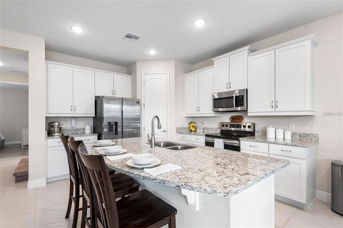 Image No.4-Propriété de 5 chambres à vendre à Kissimmee