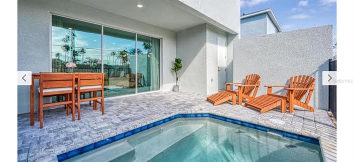 Image No.13-4 Bed Townhouse for sale