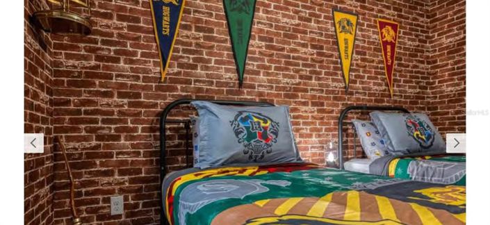 Image No.26-4 Bed Townhouse for sale