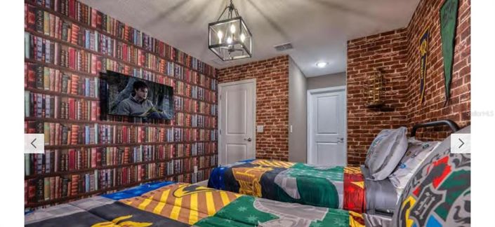 Image No.28-4 Bed Townhouse for sale