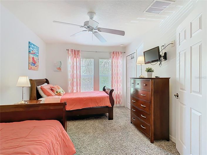 Image No.13-4 Bed Townhouse for sale