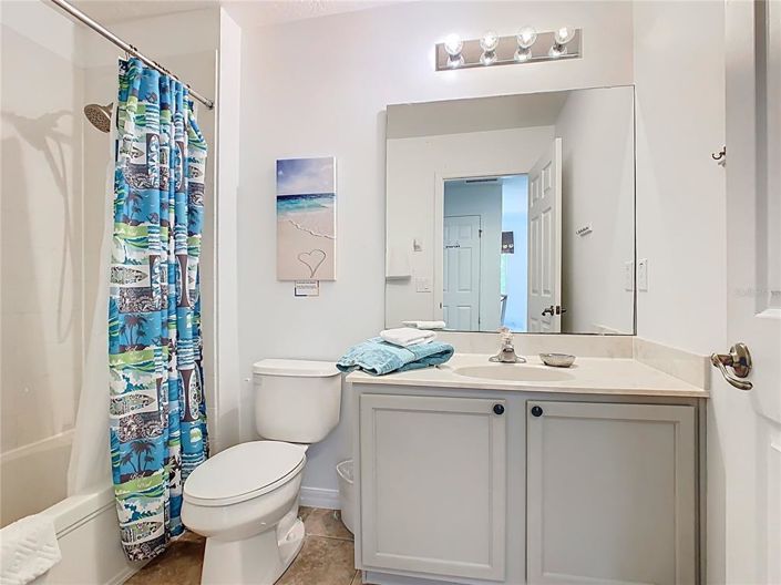 Image No.15-4 Bed Townhouse for sale