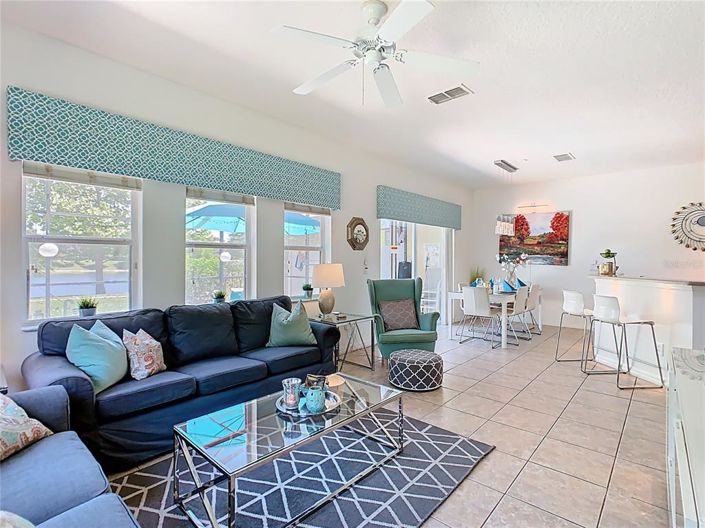 Image No.2-4 Bed Townhouse for sale