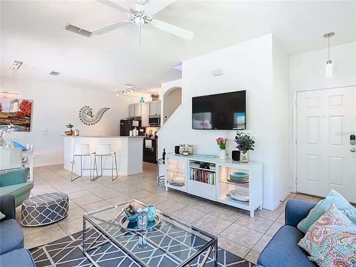 Image No.3-4 Bed Townhouse for sale