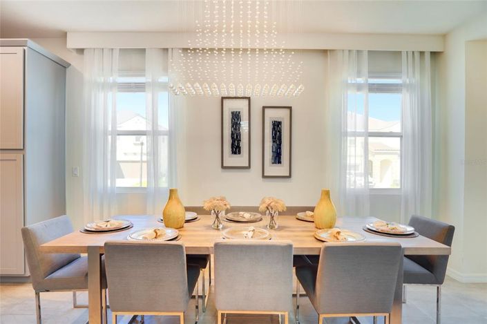 Image No.11-5 Bed Townhouse for sale