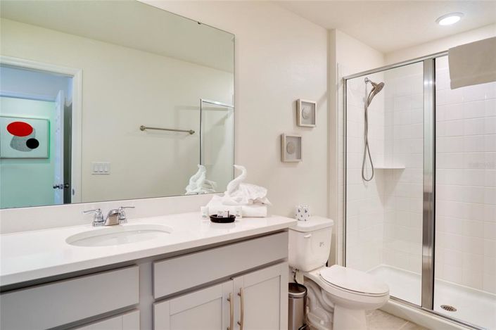 Image No.21-5 Bed Townhouse for sale