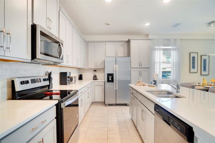 Image No.9-5 Bed Townhouse for sale