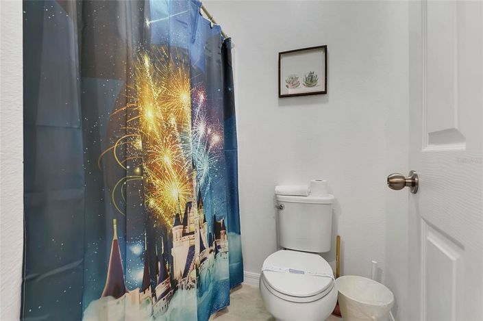 Image No.22-7 Bed Property for sale