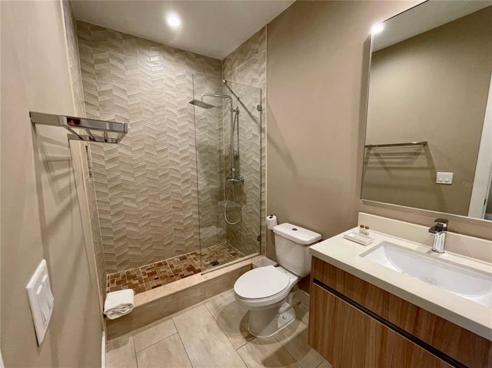 Image No.22-4 Bed Townhouse for sale