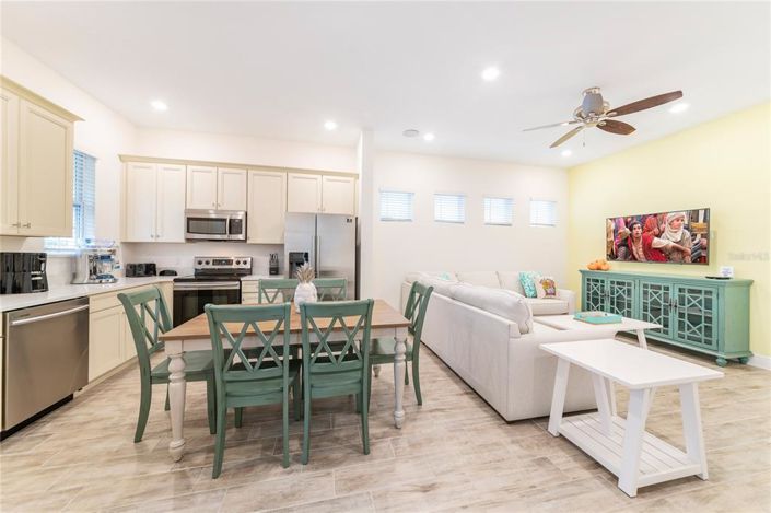 Image No.2-Propriété de 3 chambres à vendre à Kissimmee