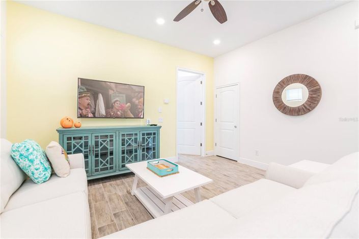 Image No.5-Propriété de 3 chambres à vendre à Kissimmee