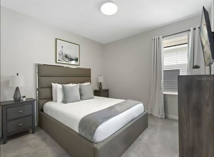 Image No.13-6 Bed Property for sale