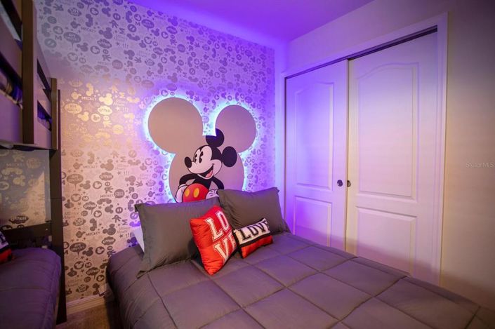 Image No.29-5 Bed Townhouse for sale