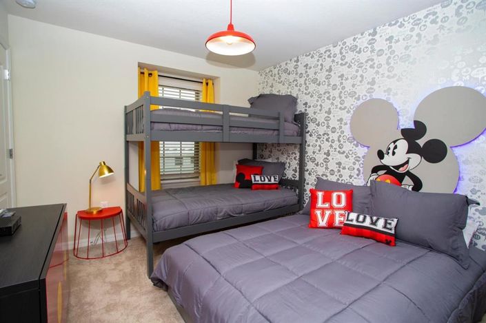 Image No.30-5 Bed Townhouse for sale