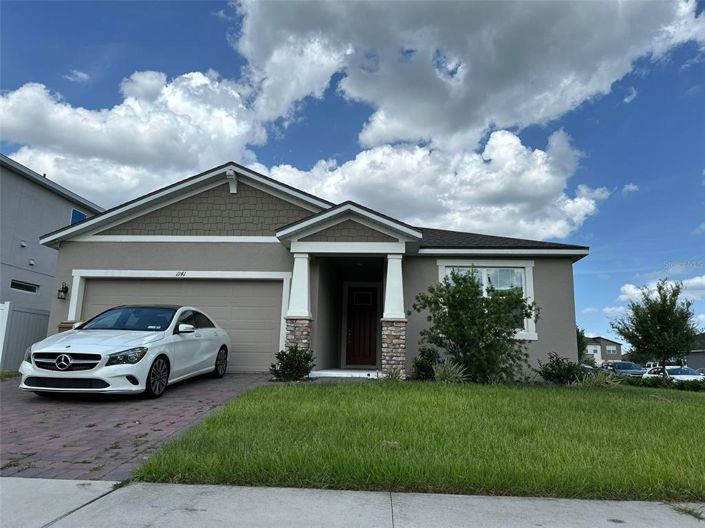 Image No.1-Propriété de 4 chambres à vendre à Kissimmee