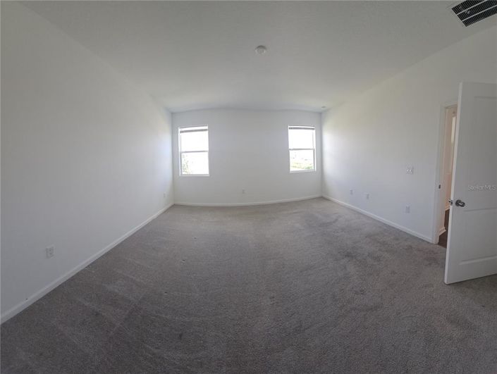 Image No.26-4 Bed Property for sale