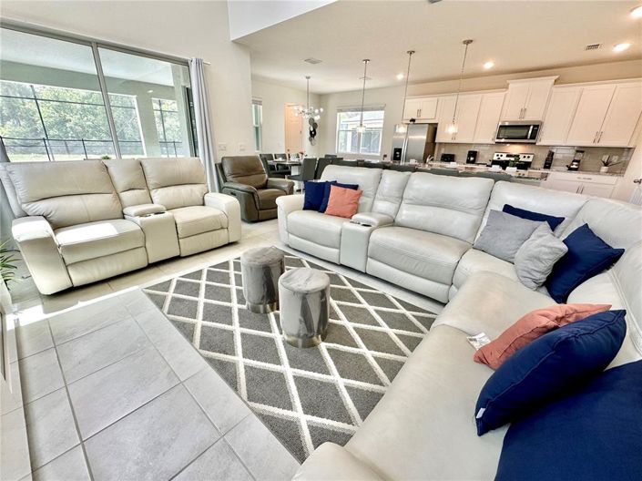 Image No.16-5 Bed Property for sale