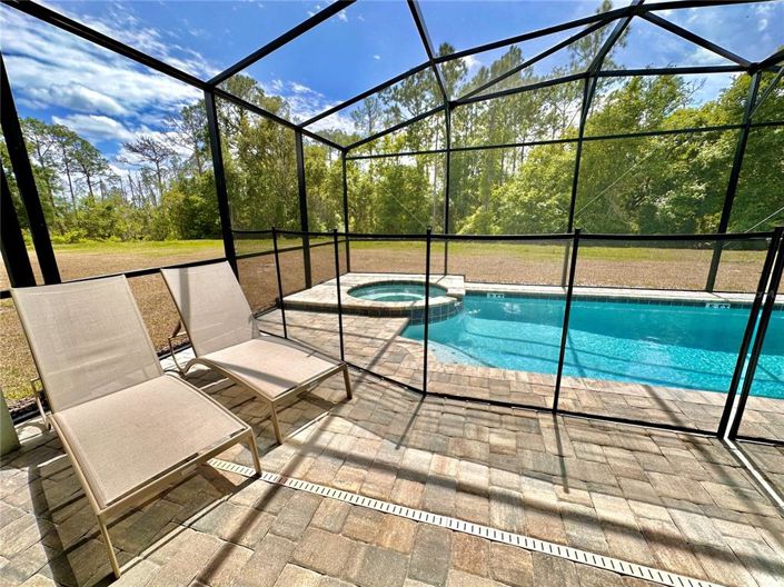 Image No.23-5 Bed Property for sale