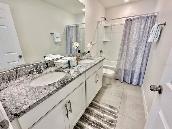 Image No.27-5 Bed Property for sale