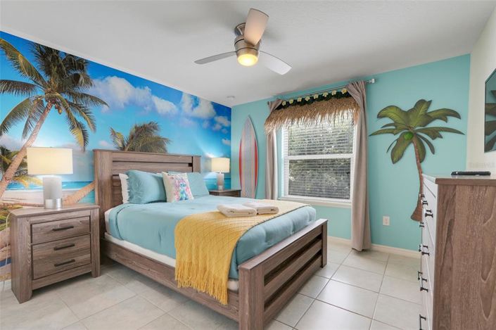 Image No.27-6 Bed Property for sale