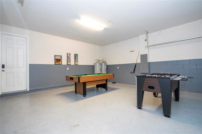 Image No.14-6 Bed Property for sale