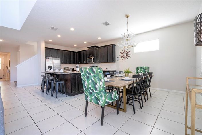 Image No.24-6 Bed Property for sale