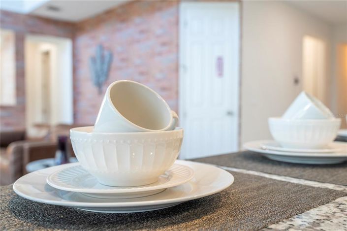 Image No.45-6 Bed Property for sale