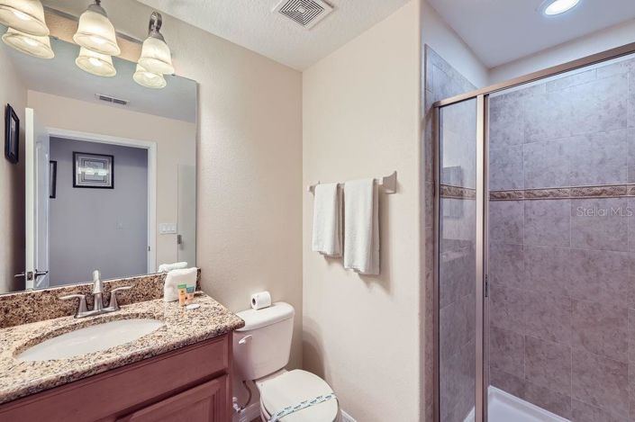 Image No.20-5 Bed Townhouse for sale