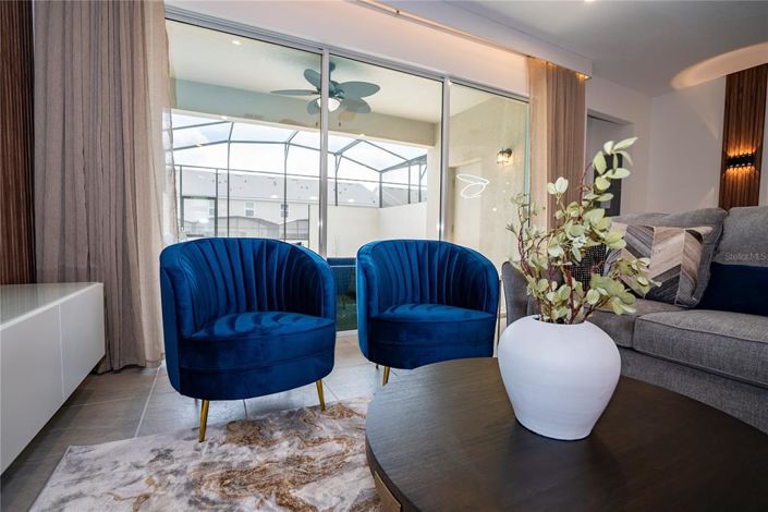 Image No.23-5 Bed Townhouse for sale