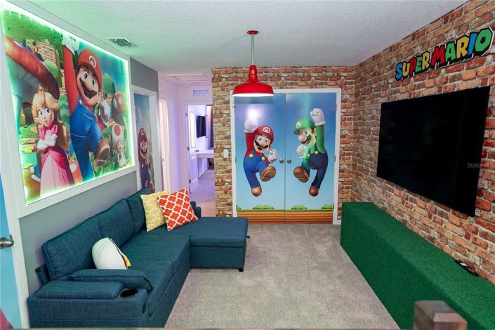 Image No.38-5 Bed Townhouse for sale