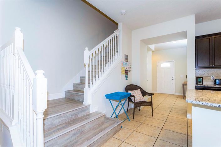 Image No.26-5 Bed Townhouse for sale