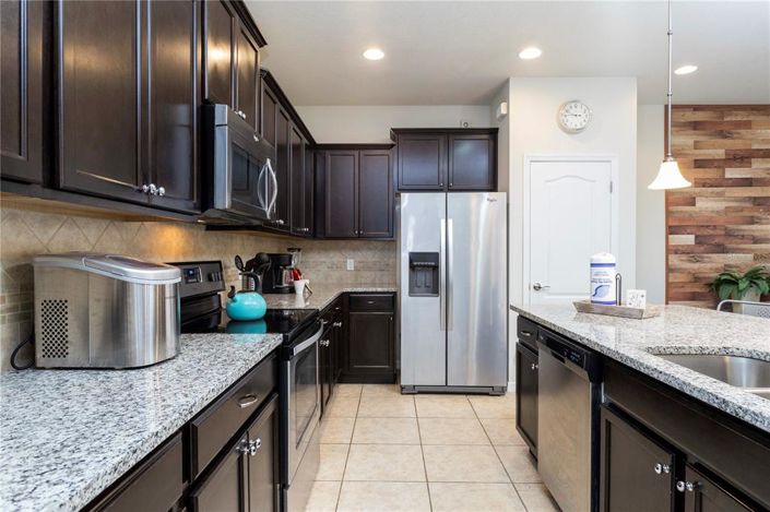 Image No.29-5 Bed Townhouse for sale