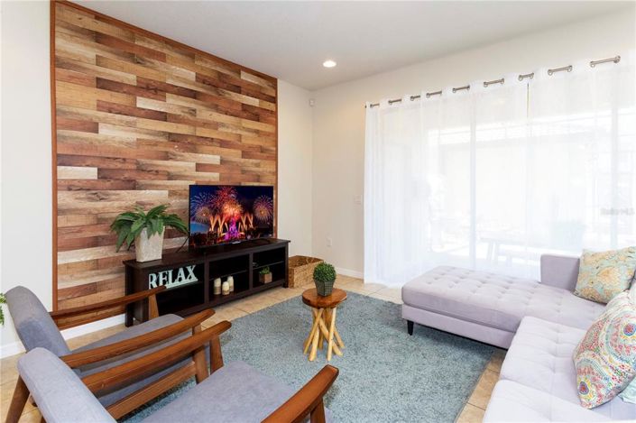 Image No.36-5 Bed Townhouse for sale