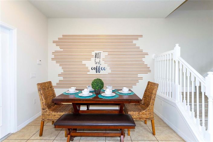 Image No.43-5 Bed Townhouse for sale