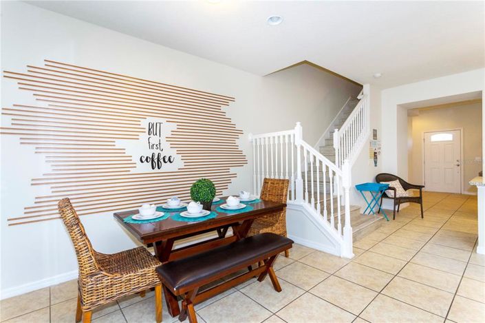 Image No.44-5 Bed Townhouse for sale