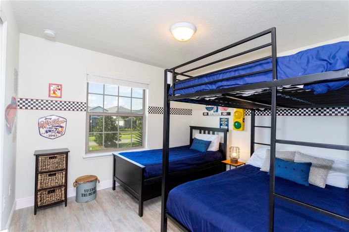 Image No.57-5 Bed Townhouse for sale