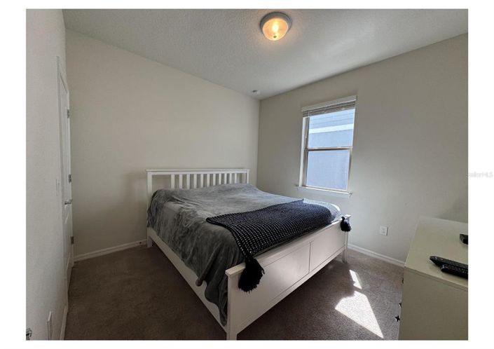 Image No.16-5 Bed Property for sale