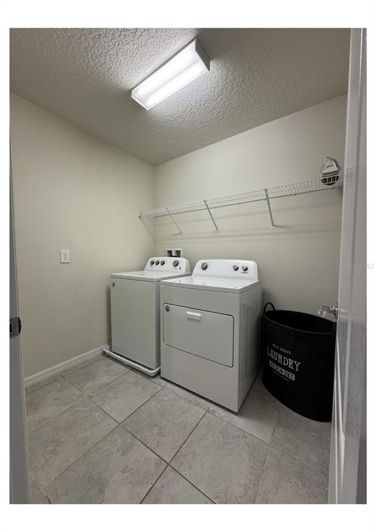 Image No.24-5 Bed Property for sale