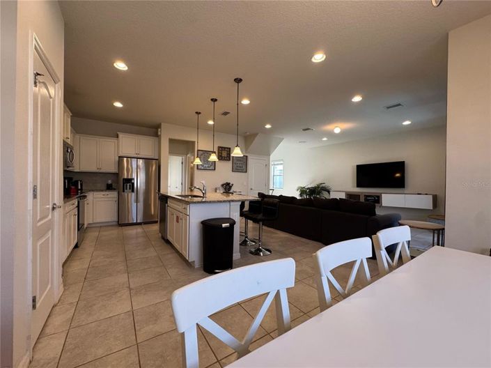 Image No.7-5 Bed Property for sale