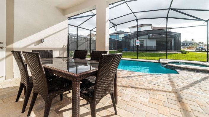 Image No.18-4 Bed Property for sale