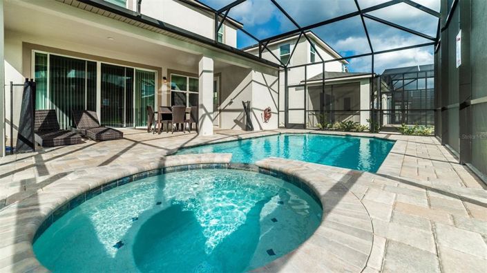 Image No.19-4 Bed Property for sale