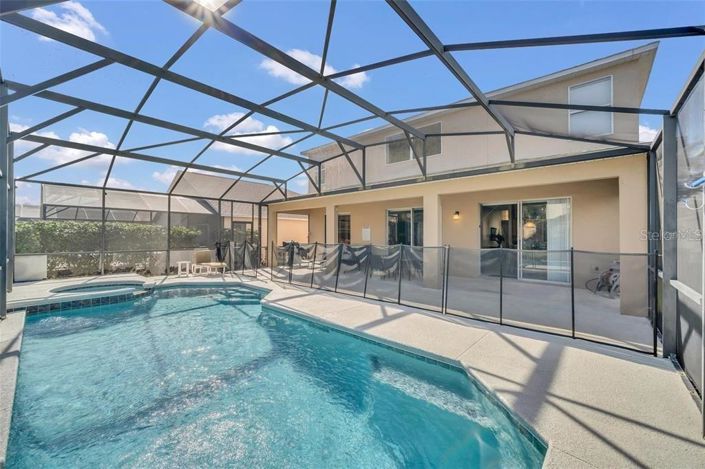 Image No.1-Propriété de 7 chambres à vendre à Kissimmee