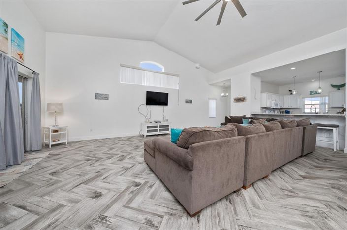 Image No.6-Propriété de 3 chambres à vendre à Kissimmee