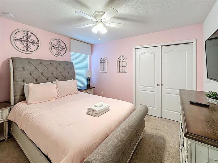 Image No.37-8 Bed Property for sale