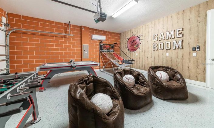 Image No.11-5 Bed Property for sale