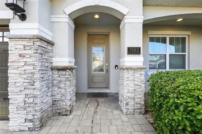 Image No.2-5 Bed Property for sale