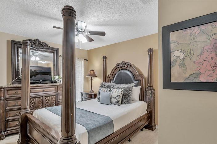 Image No.15-5 Bed Property for sale