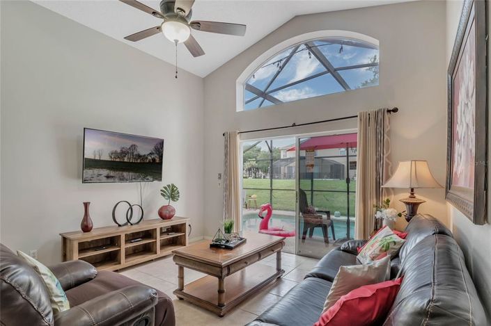 Image No.31-5 Bed Property for sale