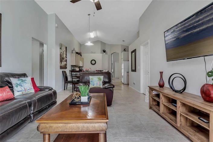 Image No.34-5 Bed Property for sale